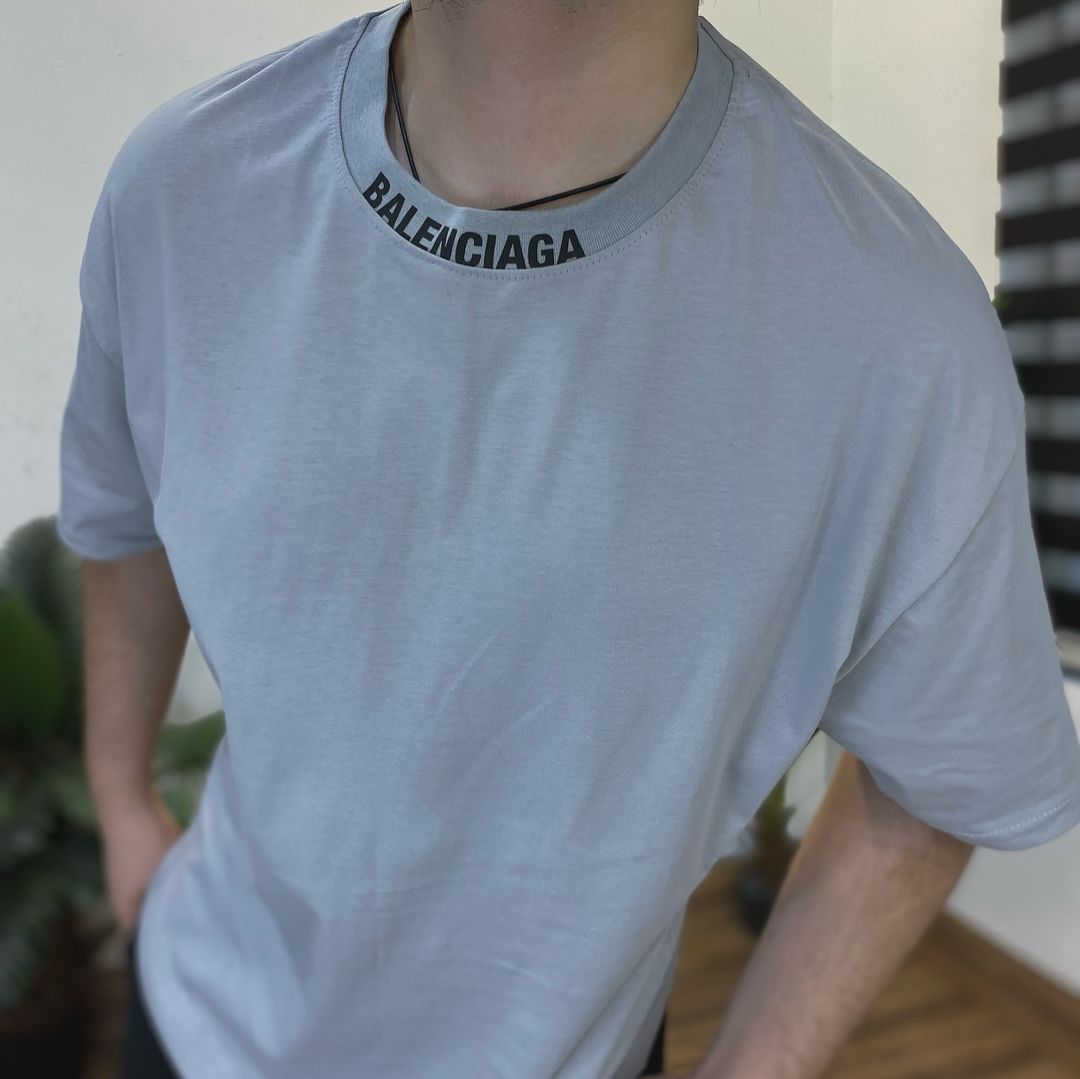 تشيرت بالنسياغا | Balenciaga T-Shirt