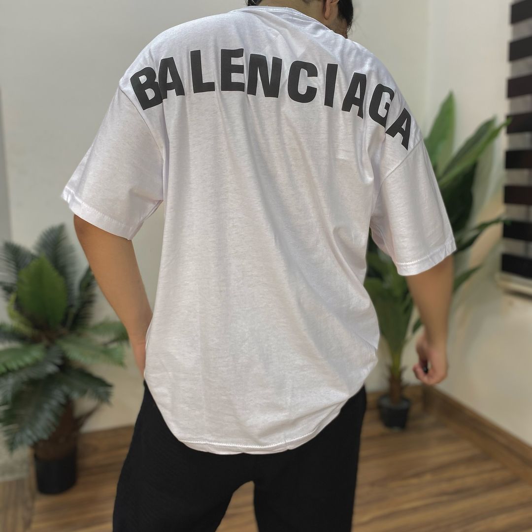 تشيرت بالنسياغا | Balenciaga T-Shirt